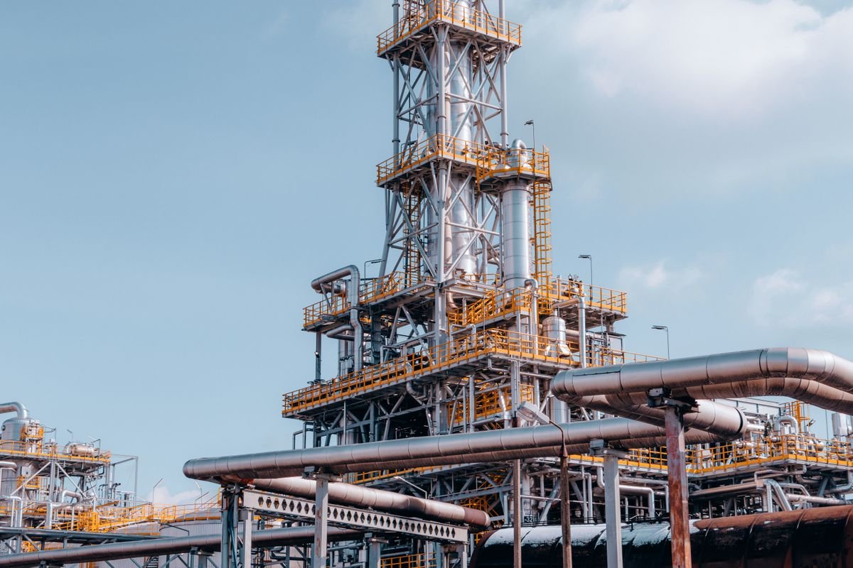 Oil refinery towers and pipework